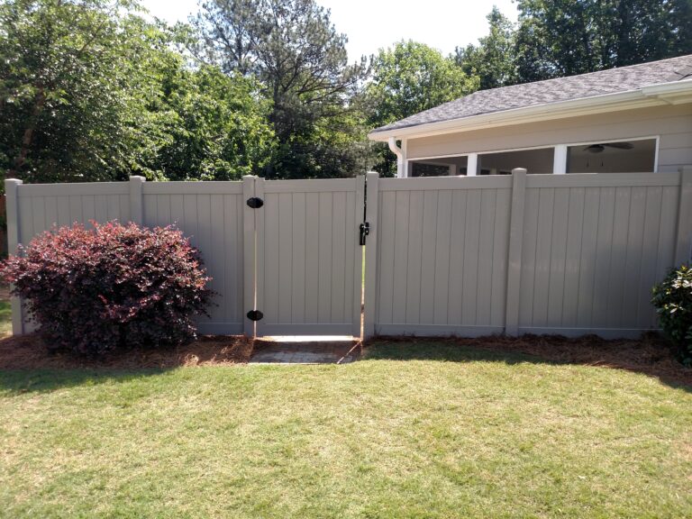 6″ T&G Locking Privacy Fence Design