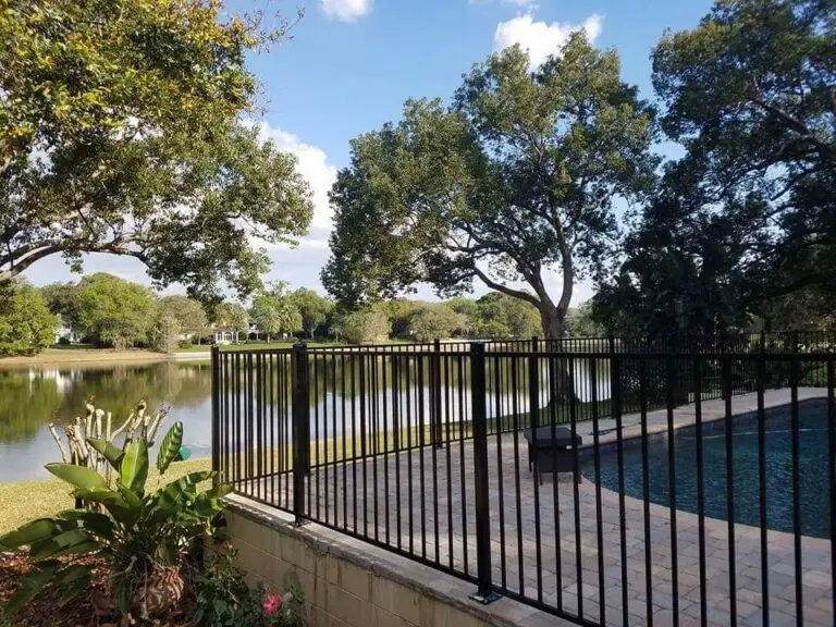 Aluminum Black Flush Top F100 Pool Fence