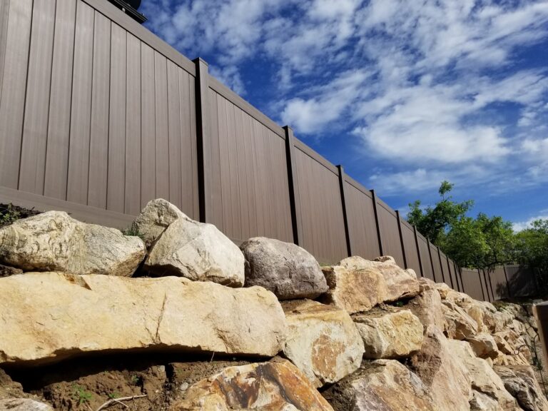 T&G Privacy Fence Design