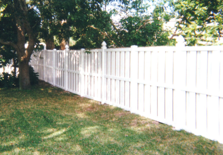 Vertical Shadowbox Semi-Privacy Fence Design