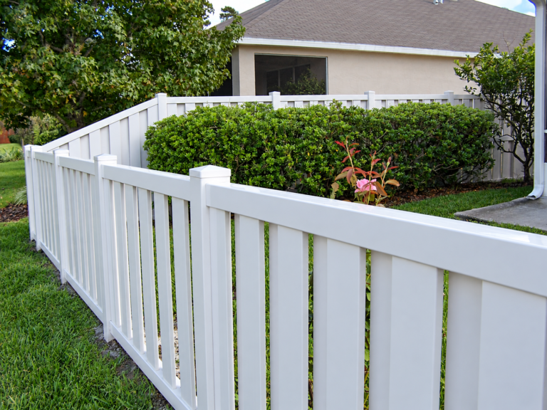 Vertical Shadowbox Semi-Privacy Fence Design